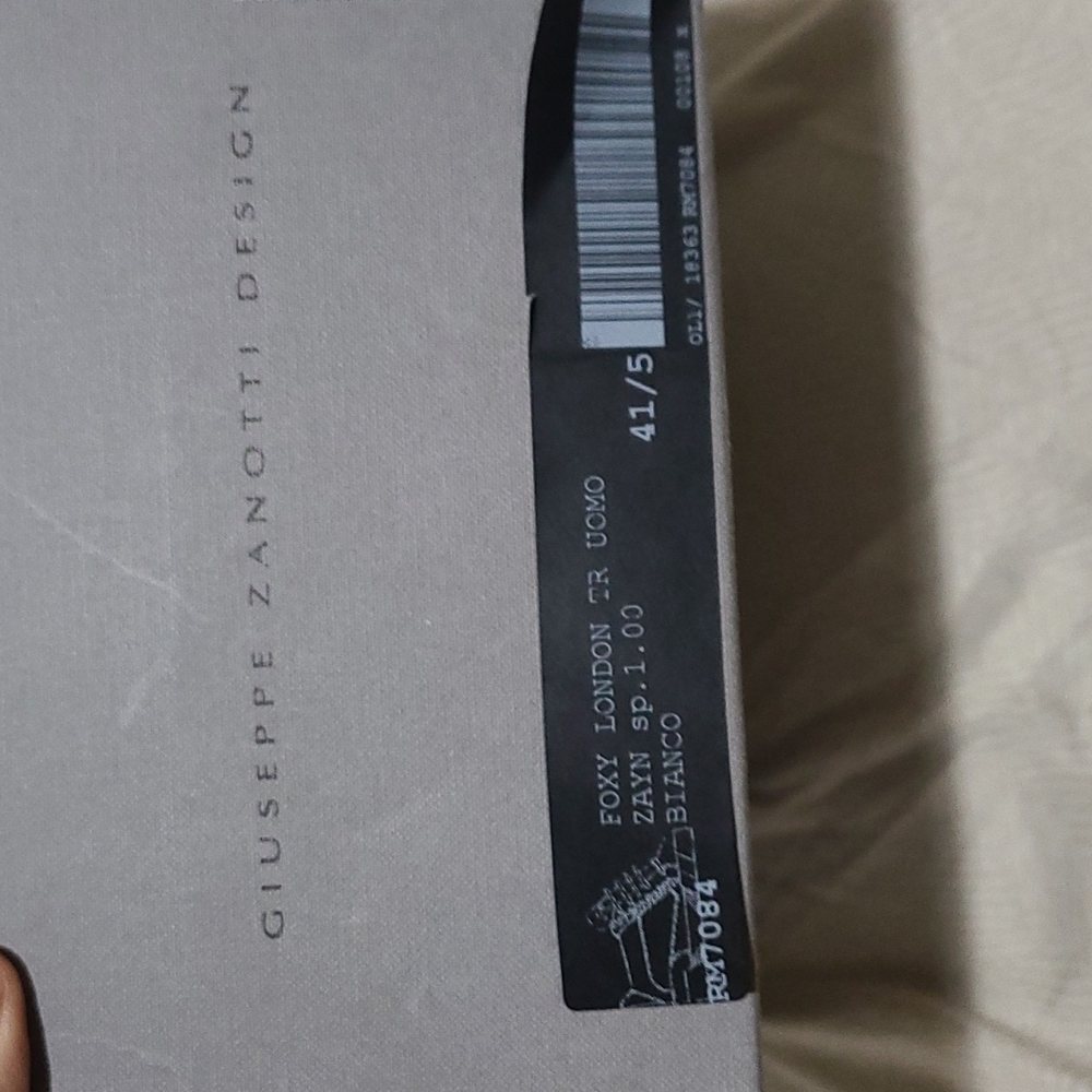 Giuseppe Zanotti Foxy London size 41.5 - Picture 6 of 6